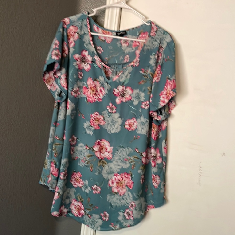 Torrid green top